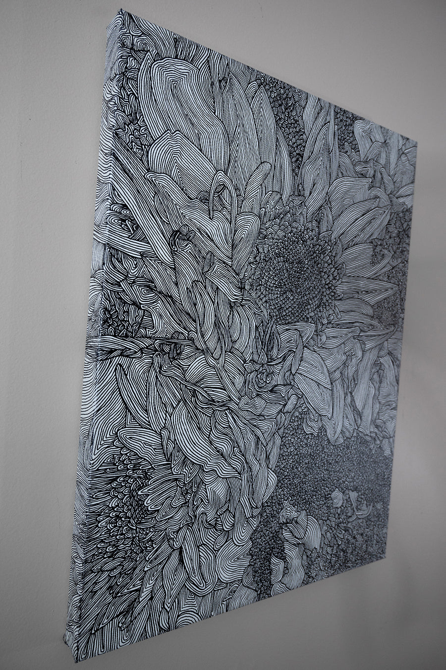 Floral Line Drawing III 18x24"