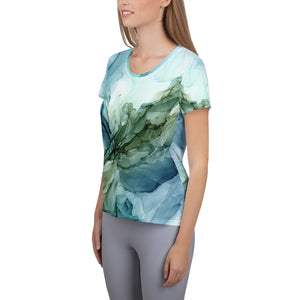 Natura Women's Athletic T-shirt